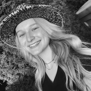 Meet your Posher, Isabel